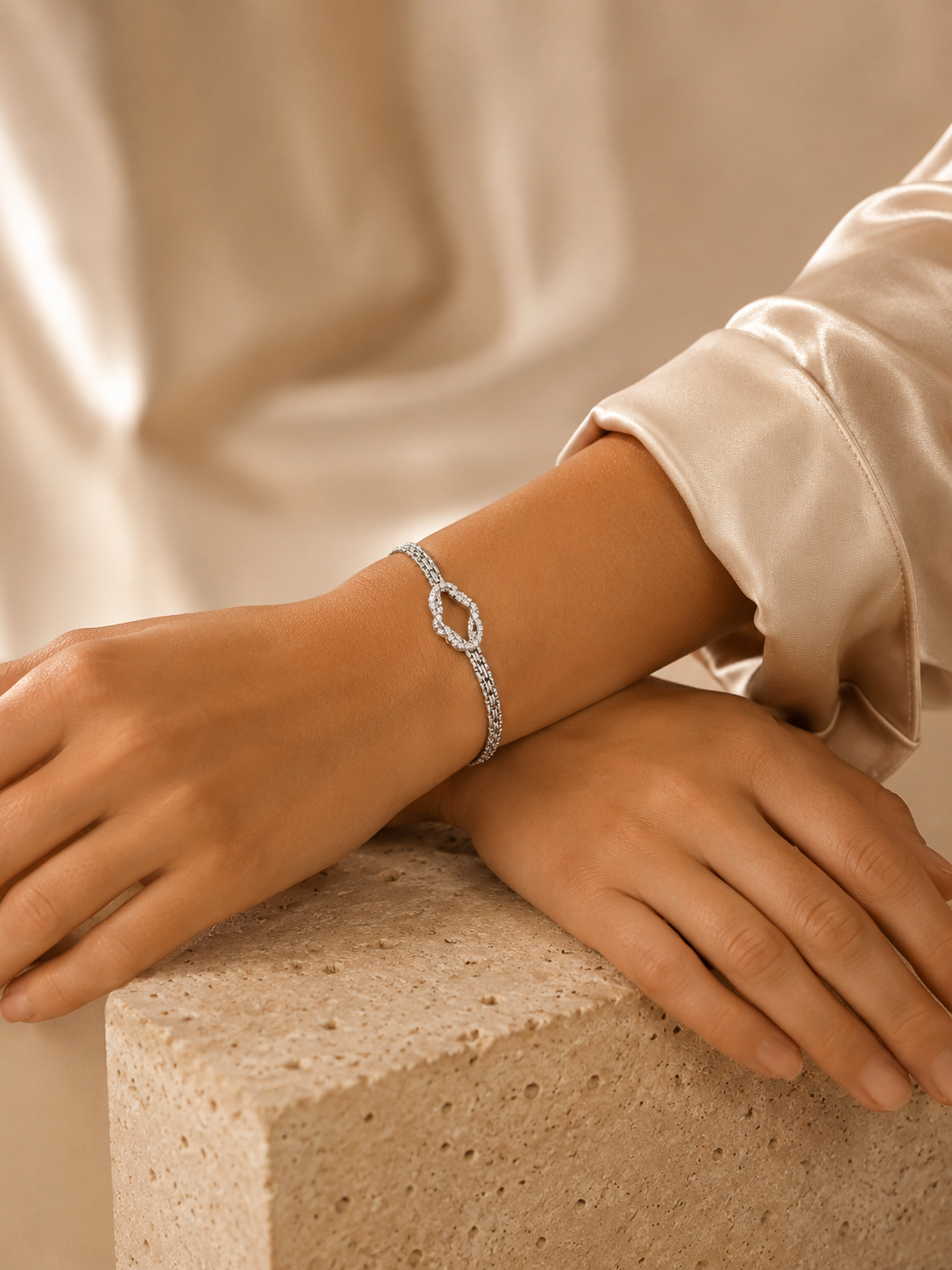Pulseira Nó do Destino Corrente Dupla – Aço Inoxidável & Banho a Ouro PVD