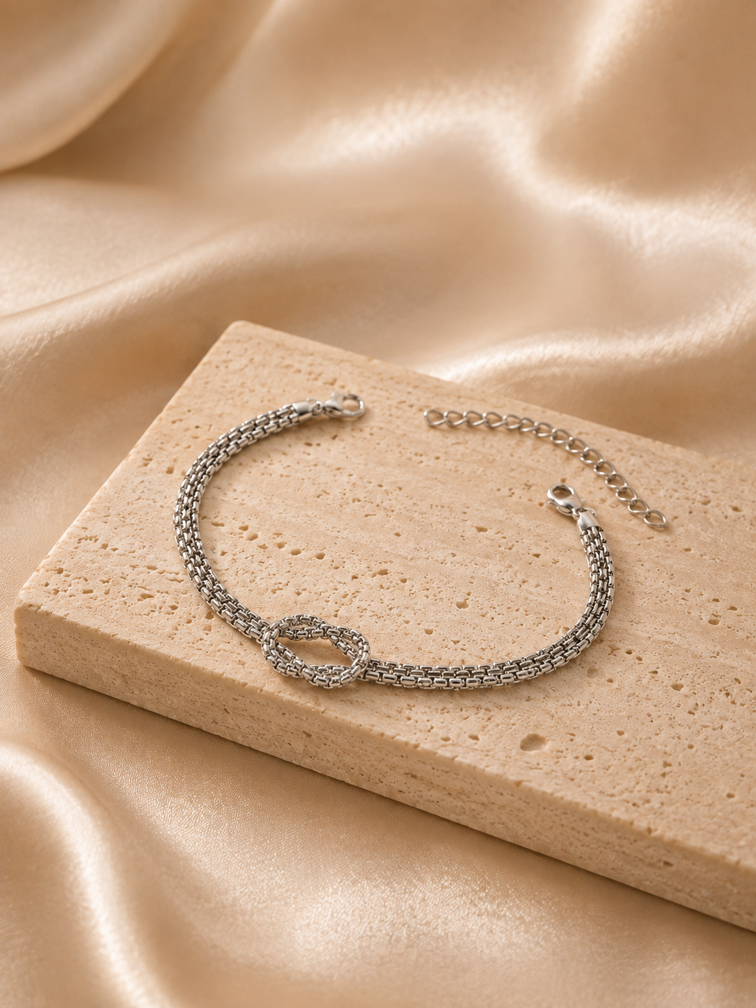 Pulseira Nó do Destino Corrente Dupla – Aço Inoxidável & Banho a Ouro PVD